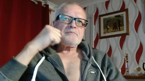 Brian ... online show from 10/16/25, 08:10