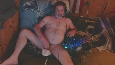 daddy38345 online show from 12/10/24, 08:05