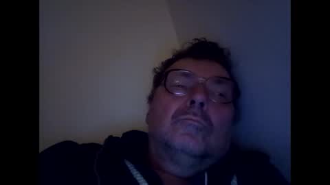 Snapshot of daddy91964 chatting on 03/09/25, 06:54 daddy91964 online show from 03/09/25, 06:54