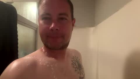 Snapshot of daddycam33 chatting on 07/18/26, 12:59 DaddyCam33 online show from 07/18/26, 12:59