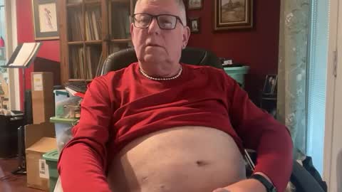 Snapshot of daddycok4 chatting on 04/17/26, 01:03 DaddyCok4 online show from 04/17/26, 01:03