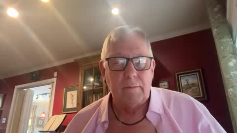 Snapshot of daddycok4 chatting on 05/04/26, 04:14 DaddyCok4 online show from 05/04/26, 04:14