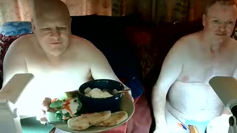 Daddy online show from 06/06/26, 10:53