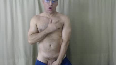 Snapshot of daddyhot_alejandro chatting on 05/22/26, 04:01 Daddyhot Alejandro online show from 05/22/26, 04:01