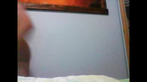 Snapshot of daddyj1983 chatting on 05/19/26, 01:56 daddyj1983 online show from 05/19/26, 01:56