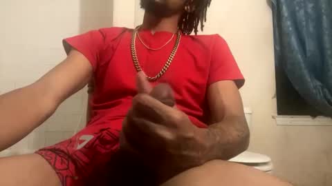 Snapshot of daddylongyk chatting on 09/28/25, 01:22 daddylongyk online show from 09/28/25, 01:22