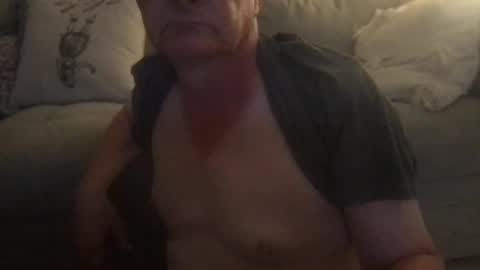 daddymike92883_1 online show from 02/11/25, 08:48