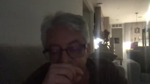 daddymike92883_1 online show from 03/05/25, 08:43