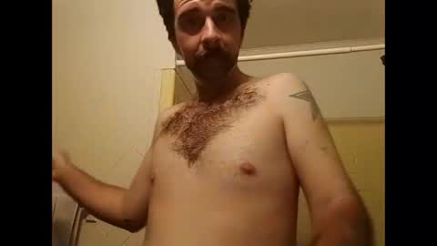 Snapshot of daddymill98 chatting on 09/25/25, 04:38 daddymill98 online show from 09/25/25, 04:38