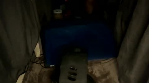 Snapshot of daddyontherd chatting on 01/24/25, 12:42 EOnTheRd online show from 01/24/25, 12:42