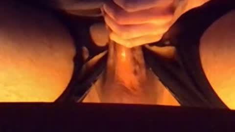 Snapshot of daddypervbuttprincess chatting on 12/27/24, 09:00 daddypervbuttprincess online show from 12/27/24, 09:00