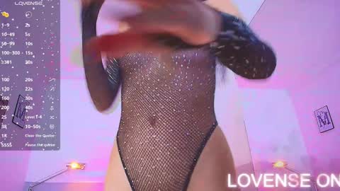 Antonella  online show from 12/29/24, 12:12