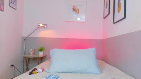 Antonella  online show from 11/01/25, 02:52