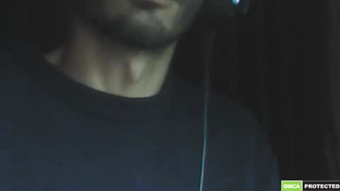 Snapshot of daddyselim chatting on 01/27/25, 09:11 the alpha online show from 01/27/25, 09:11