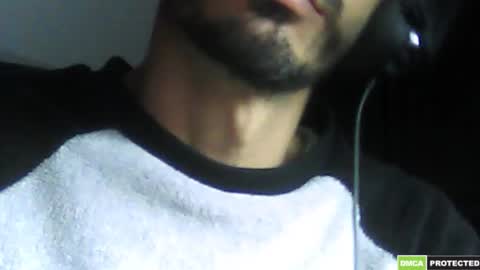 Snapshot of daddyselim chatting on 03/05/25, 11:27 the alpha online show from 03/05/25, 11:27