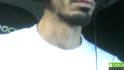 Snapshot of daddyselim chatting on 10/19/25, 07:20 the alpha online show from 10/19/25, 07:20