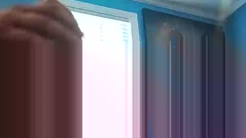 Snapshot of daddyshome4115 chatting on 12/31/24, 07:07 Daddyshome4115 online show from 12/31/24, 07:07