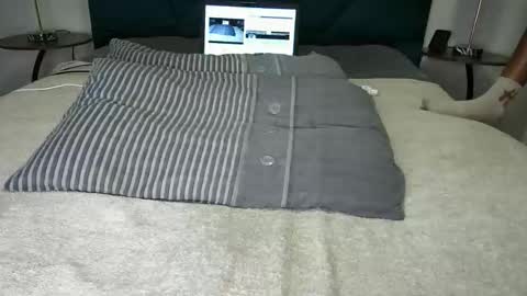 daddyslittleebony online show from 11/24/25, 08:30