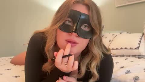 Snapshot of daddyslittlegirl12 chatting on 12/05/24, 07:38 Jaime online show from 12/05/24, 07:38