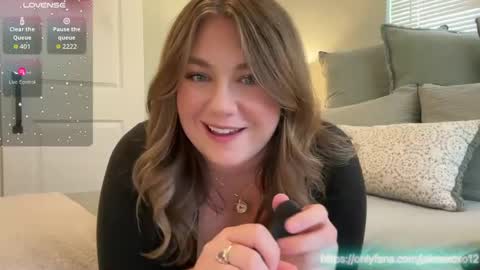 Snapshot of daddyslittlegirl12 chatting on 10/13/25, 04:29 Jaime online show from 10/13/25, 04:29