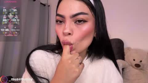 Sophie online show from 04/16/26, 04:13