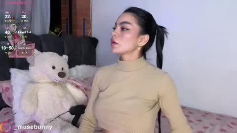 Sophie online show from 06/05/26, 01:23