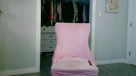 daddyunlocked89 online show from 10/27/25, 01:04