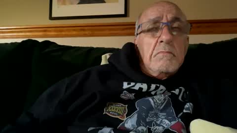 daddyweis online show from 10/25/25, 08:36