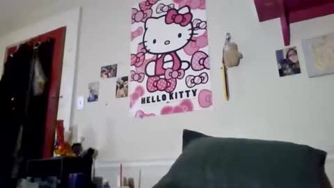 Snapshot of dadsdoll2 chatting on 03/22/26, 02:26 dadsdoll2 online show from 03/22/26, 02:26