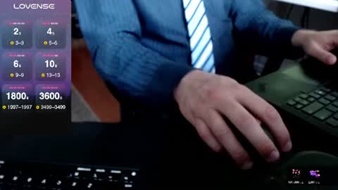 Snapshot of dadssecret69 chatting on 06/19/26, 04:55 DadsSecret online show from 06/19/26, 04:55