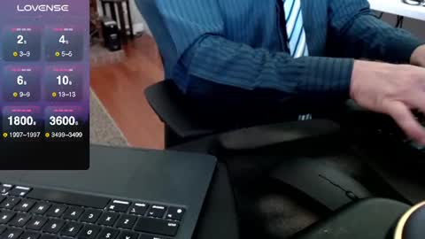 Snapshot of dadssecret69 chatting on 07/23/26, 03:54 DadsSecret online show from 07/23/26, 03:54