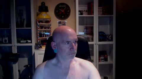 Snapshot of dadyscam chatting on 07/19/26, 06:50 dadyscam online show from 07/19/26, 06:50