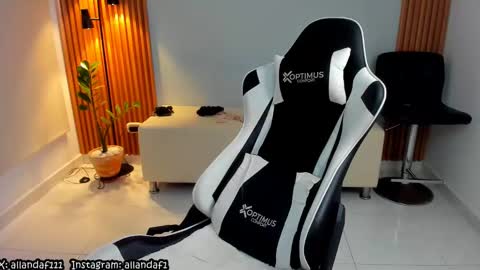 Allan Daf online show from 02/06/25, 03:41