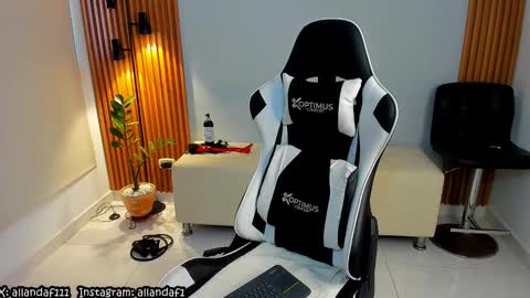 Allan Daf online show from 02/18/25, 01:33