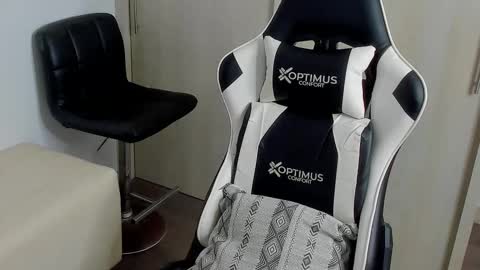 Allan Daf online show from 11/04/25, 02:43