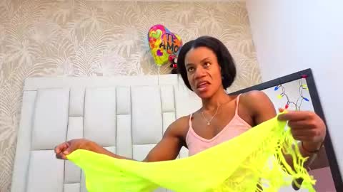 daffnelewis online show from 02/04/26, 11:16