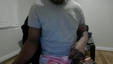 Snapshot of daffyduck71 chatting on 12/25/24, 09:34 daffyduck71 online show from 12/25/24, 09:34