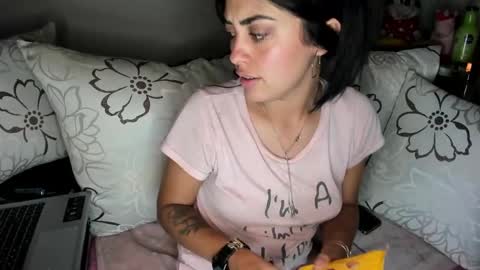 dafna lorens  online show from 01/13/25, 09:31