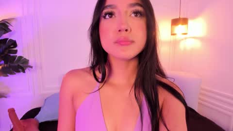 dafne_hillss online show from 02/26/26, 11:42