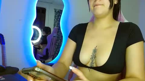 dafne_hot77 online show from 02/04/25, 12:40