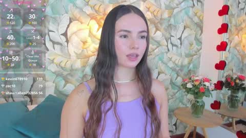 Snapshot of dafnevega chatting on 03/10/25, 10:45 Dafne  online show from 03/10/25, 10:45