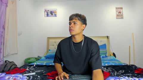 dafnezahiraa  online show from 01/05/25, 03:32