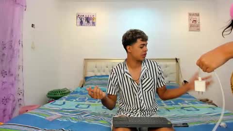 dafnezahiraa  online show from 02/12/25, 03:29