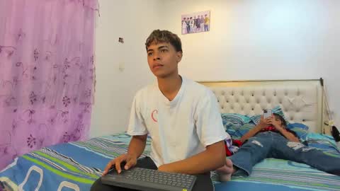 dafnezahiraa  online show from 03/05/25, 04:45