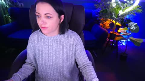 Dafni Mon online show from 01/13/25, 07:11