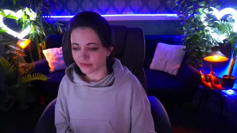 Dafni Mon online show from 03/11/25, 06:32