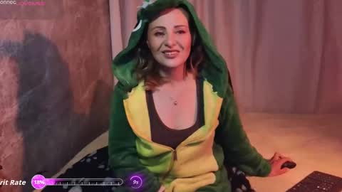 Snapshot of dagny_jo chatting on 10/08/25, 03:48 Lulu online show from 10/08/25, 03:48