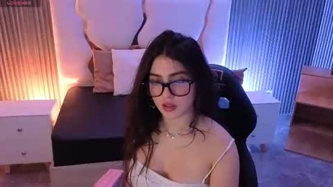 Snapshot of dahia_tay chatting on 06/29/26, 10:15 dahia online show from 06/29/26, 10:15