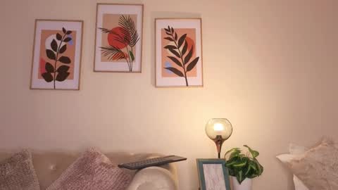 Dahiann Walcott online show from 02/04/26, 04:02