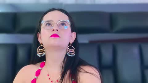 Dahiana online show from 02/19/26, 11:39